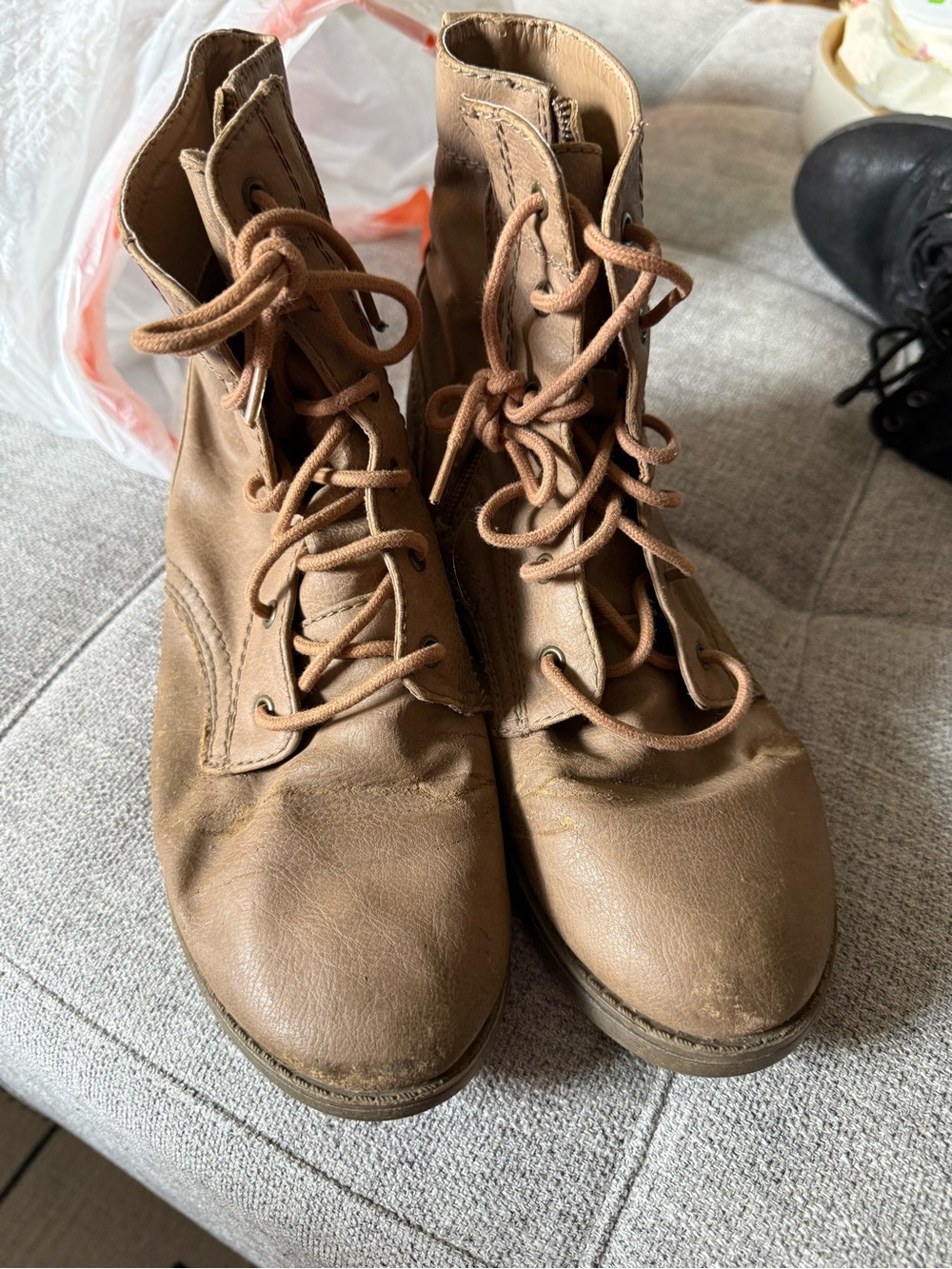 Women’s Brown Lace-Up Ankle Boots